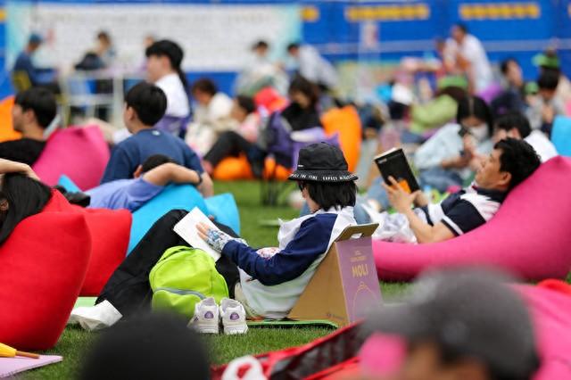 韩国进入“人口紧急状态”，“一人一户一宠物”家庭激增  第1张